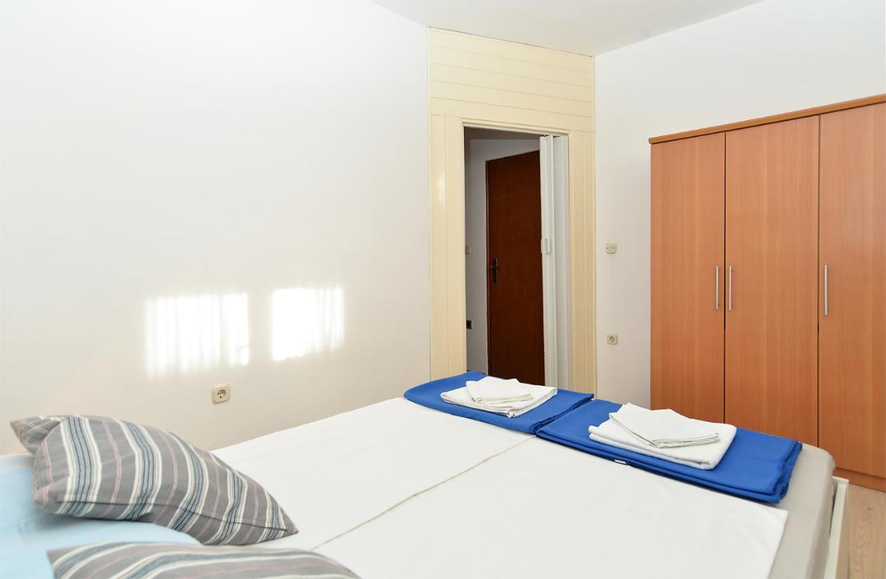 Apartment Puzar 295 Stinjan Exterior photo